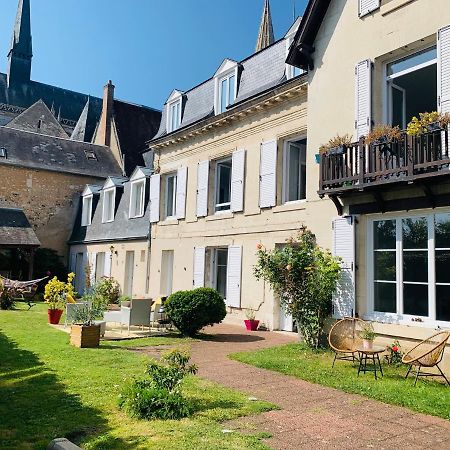 Hotel Les Tourterelles Vendôme Exterior foto